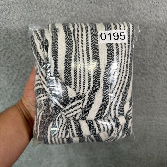 Old Navy Striped Linen Pants Plus Size - Picture 13 of 13